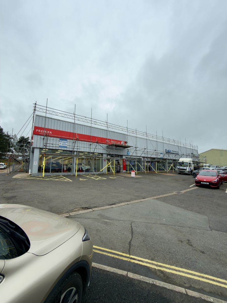 Commercial scaffolding around a car dealership, Isle of Wight — THF Scaffolding